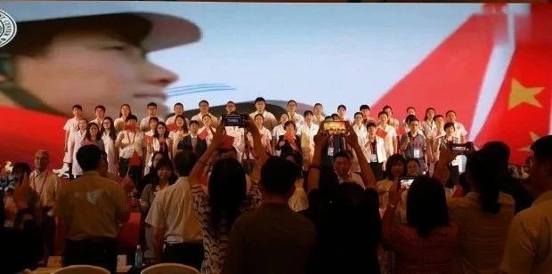 開(kāi)幕式現(xiàn)場(chǎng) 開(kāi)幕式現(xiàn)場(chǎng)